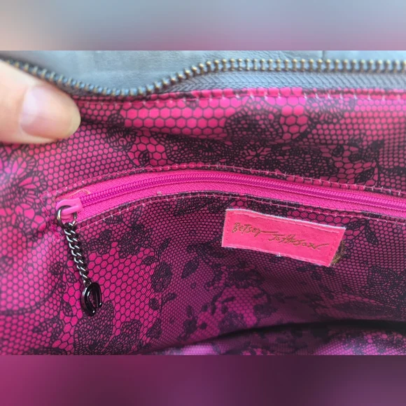 BETSEY JOHNSON VINTAGE LEATHER 'BUTTERFLY BLING' SATCHEL - Picture 11 of 12